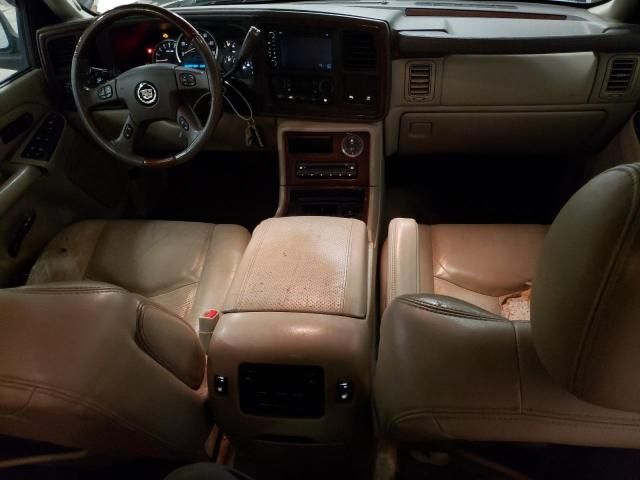 2005 Cadillac Escalade Luxury