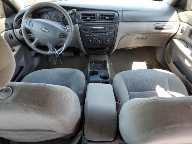 2002 Ford Taurus SE