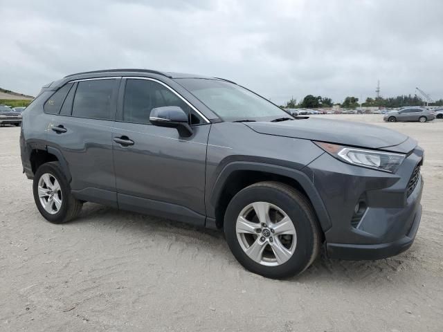 2020 Toyota Rav4 XLE