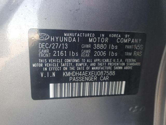 2014 Hyundai Elantra SE