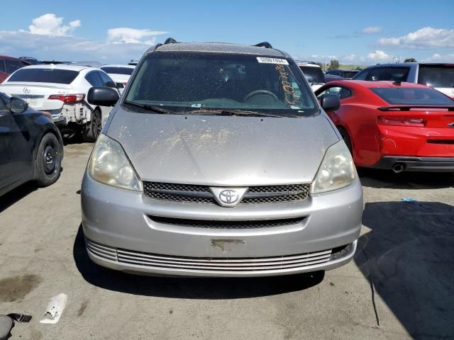 2005 Toyota Sienna CE