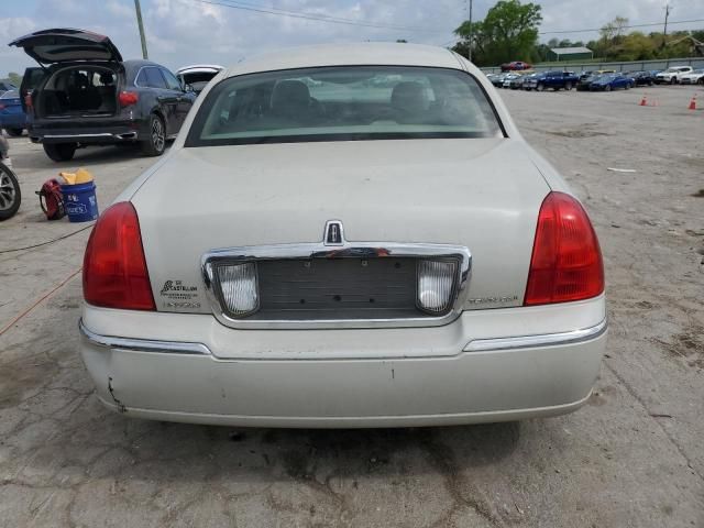 2007 Lincoln Town Car Signature