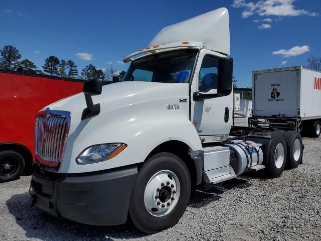 2019 International LT625