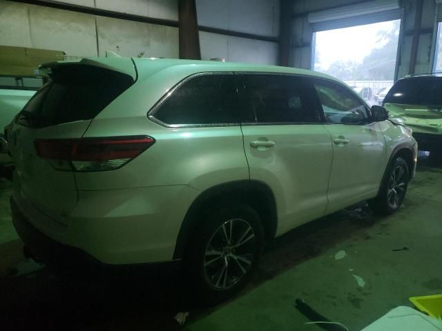 2017 Toyota Highlander LE