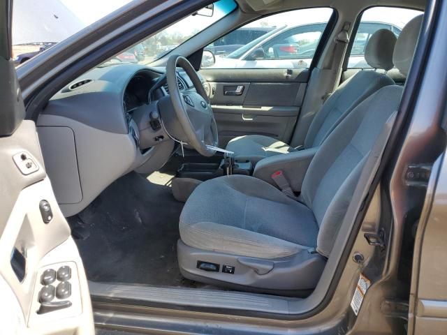 2002 Ford Taurus SE