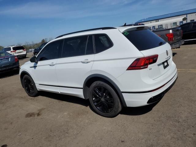 2022 Volkswagen Tiguan SE R-LINE Black