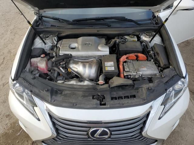 2016 Lexus ES 300H