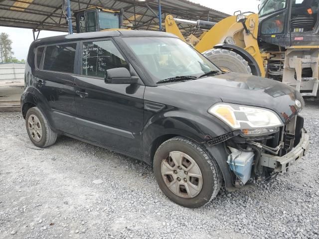 2011 KIA Soul +