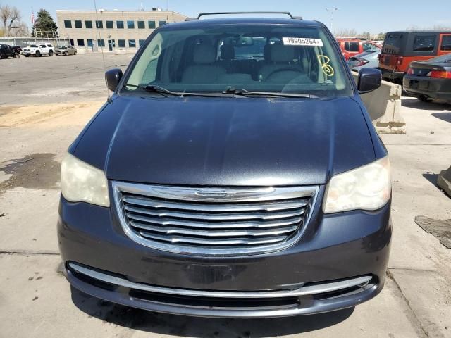 2013 Chrysler Town & Country Touring