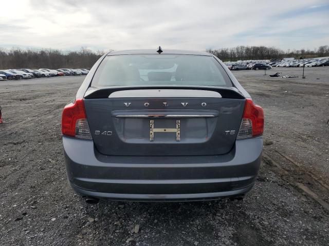 2011 Volvo S40 T5