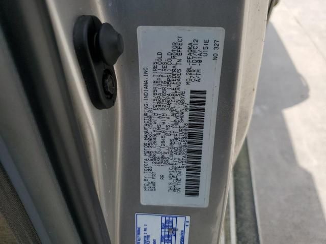 2004 Toyota Sienna XLE