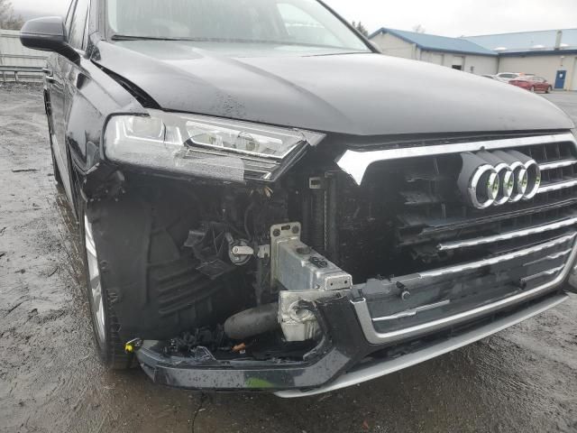 2019 Audi Q7 Premium Plus