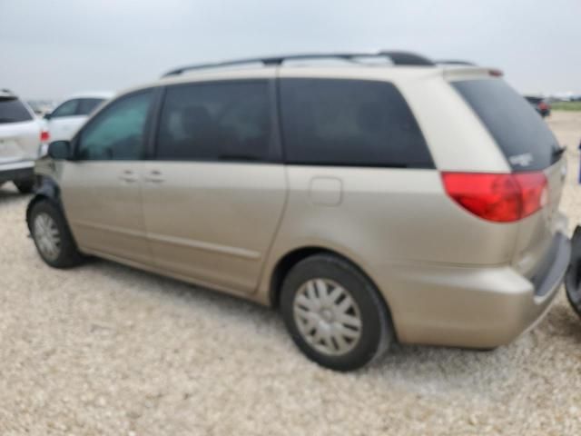 2009 Toyota Sienna CE