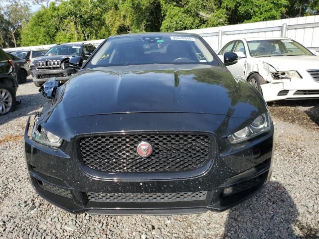 2017 Jaguar XE Prestige