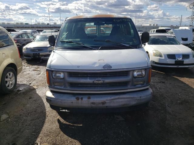 2000 Chevrolet Express G2500