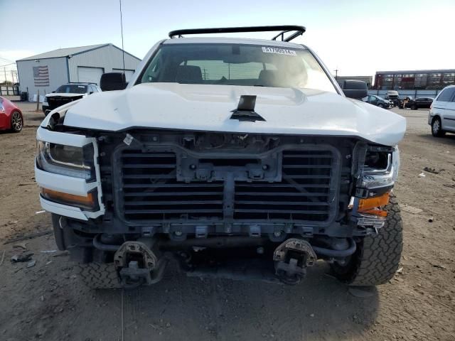 2017 Chevrolet Silverado K1500 Custom