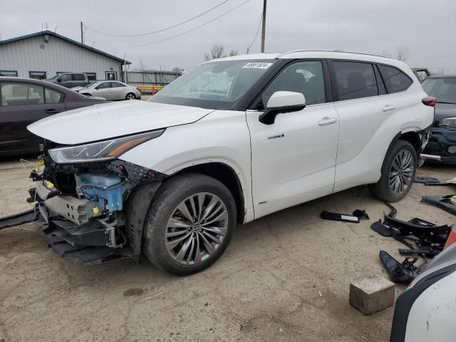 2020 Toyota Highlander Hybrid Platinum