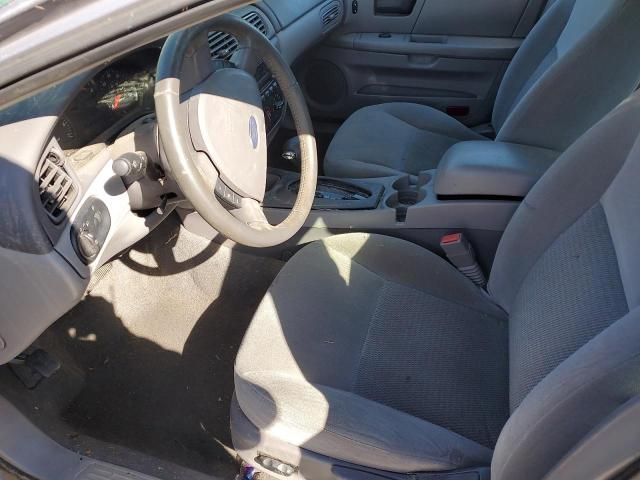 2006 Ford Taurus SE