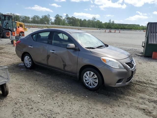 2014 Nissan Versa S