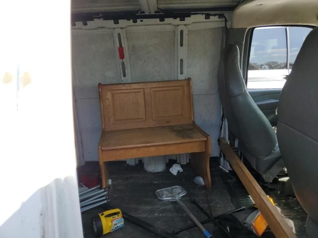 2004 Chevrolet Express G1500