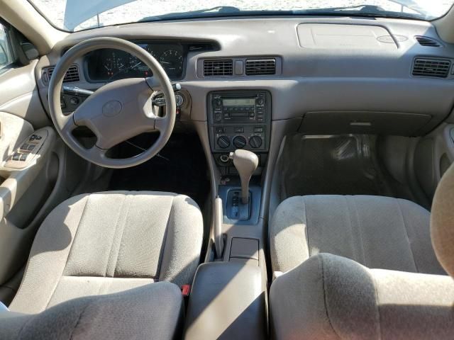 2000 Toyota Camry CE