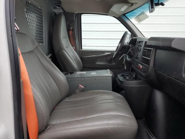 2014 Chevrolet Express G2500