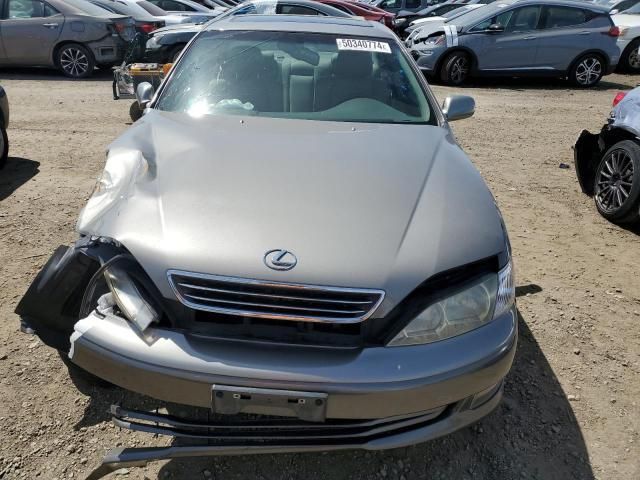 2000 Lexus ES 300