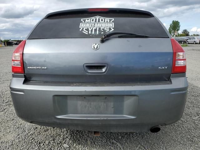 2005 Dodge Magnum SXT