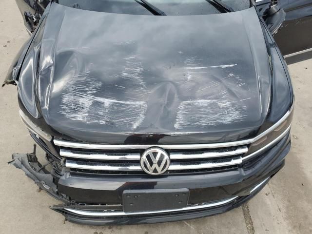 2018 Volkswagen Tiguan SEL Premium