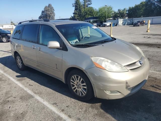 2008 Toyota Sienna XLE