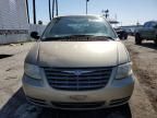 2005 Chrysler Town & Country