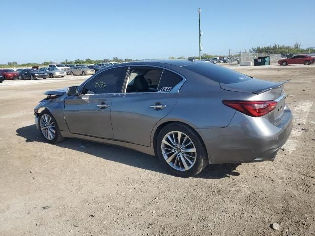 2021 Infiniti Q50 Luxe