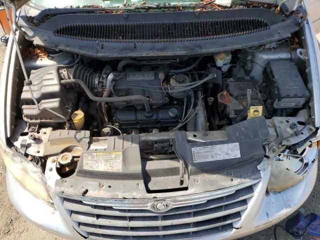 2006 Chrysler Town & Country LX