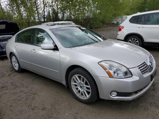 2005 Nissan Maxima SE