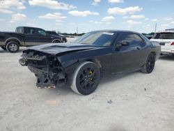 Salvage cars for sale from Copart Arcadia, FL: 2016 Dodge Challenger SXT