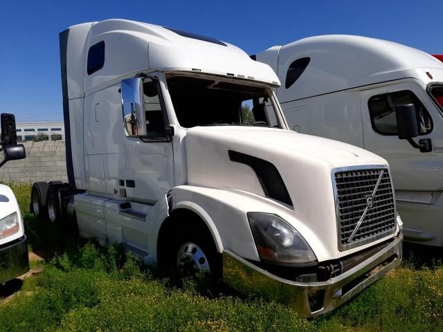 2014 Volvo VN VNL