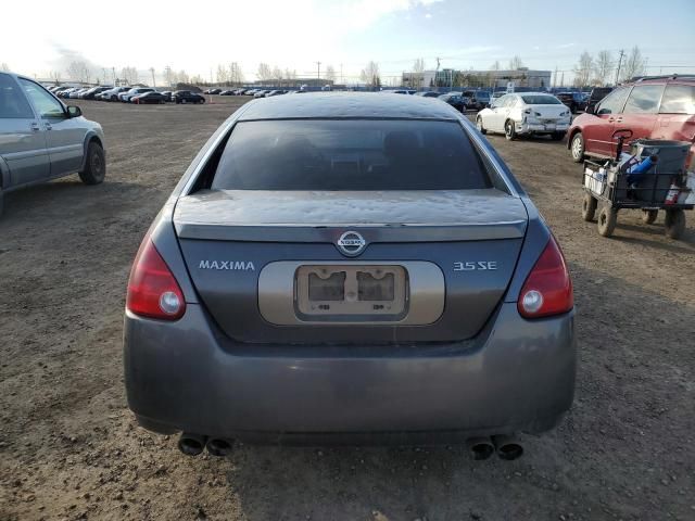 2005 Nissan Maxima SE