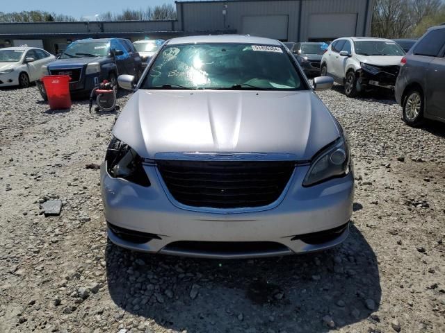 2014 Chrysler 200 Touring