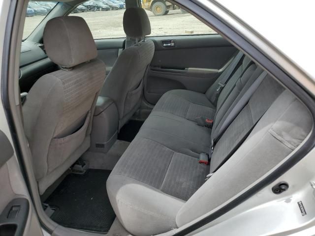 2005 Toyota Camry LE