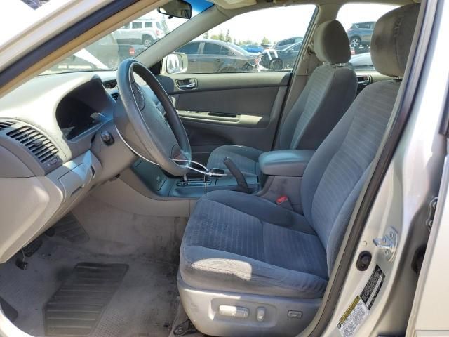 2005 Toyota Camry LE