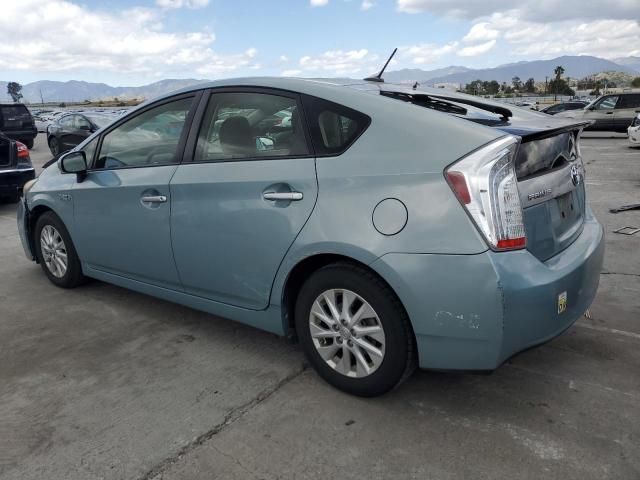 2014 Toyota Prius PLUG-IN