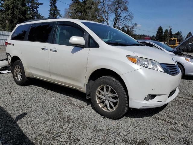 2012 Toyota Sienna XLE