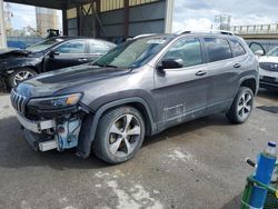 Carros salvage sin ofertas aún a la venta en subasta: 2019 Jeep Cherokee Limited