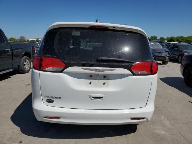 2020 Chrysler Voyager L