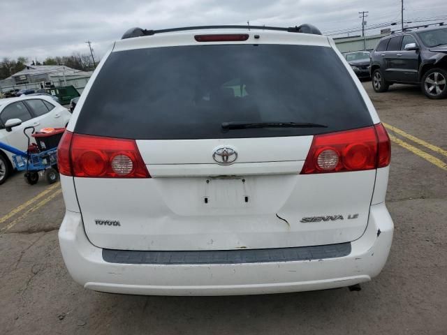 2006 Toyota Sienna CE