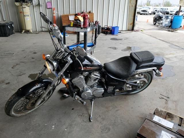 2002 Honda VT600 CD