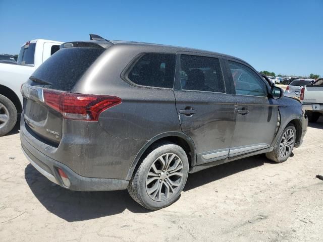 2017 Mitsubishi Outlander SE