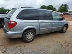 2005 Chrysler Town & Country Touring