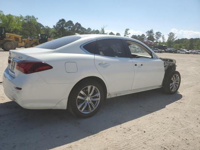 2015 Infiniti Q70 3.7