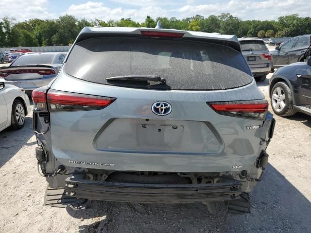 2020 Toyota Highlander Hybrid XLE